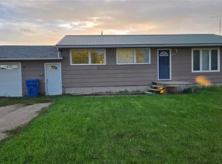 216 1st St W, Carnduff, SK S0C0S0