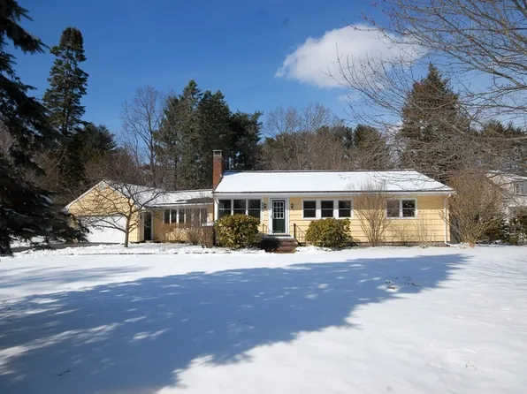 476 Old Marlboro Rd, Concord, MA 01742