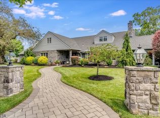 38 Fairfield Rd, Clifton, NJ 07013