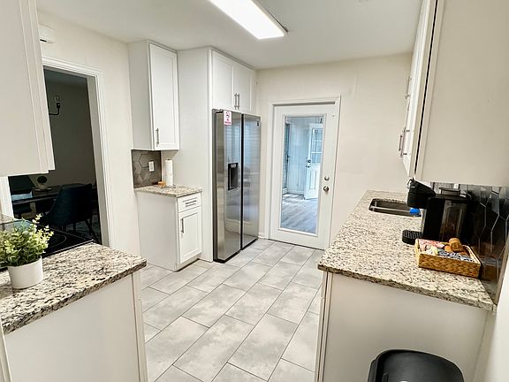 4th image of 7212 N 15th St