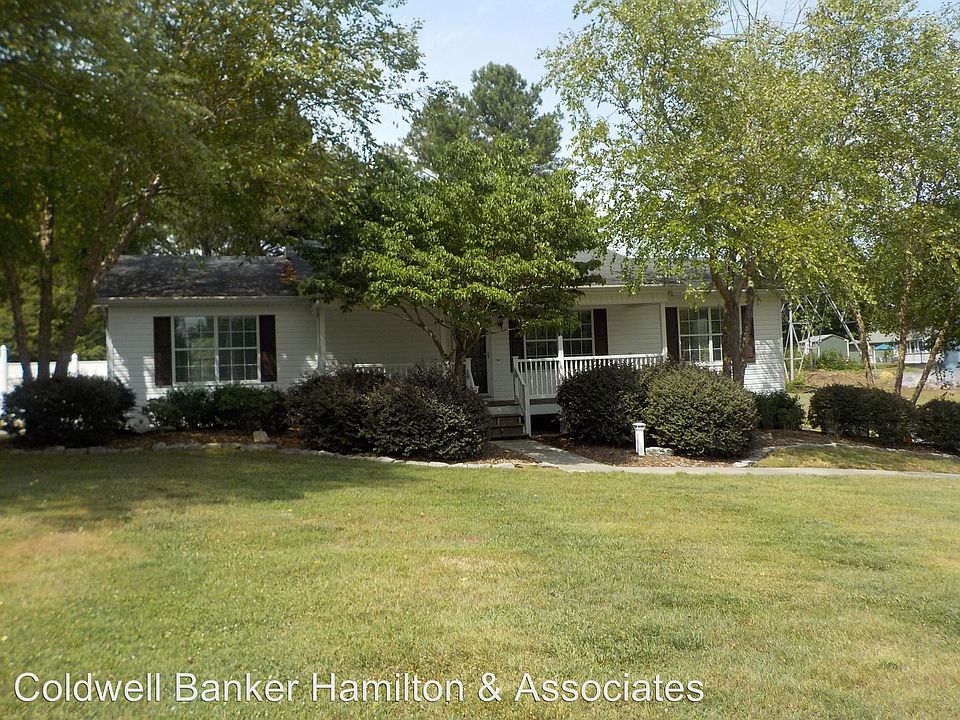 1st image of 775 Tasso Ln NE