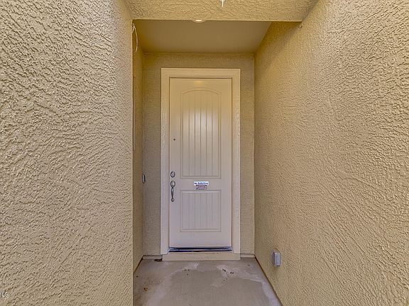 3rd image of 3765 E Alamo St