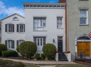 3237 N St NW, Washington, DC 20007