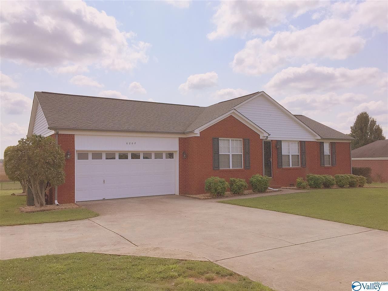 6868 Moores Mill Rd, Huntsville, AL 35811 Zillow