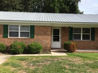 104 Kilarny Rd, Wilmington, NC 28409