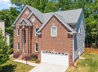 4008 Sunridge Rd, Raleigh, NC 27613