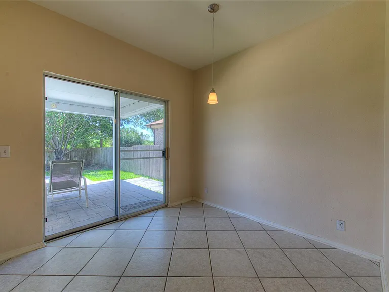 16813 Luckenwald Dr — Photo 9