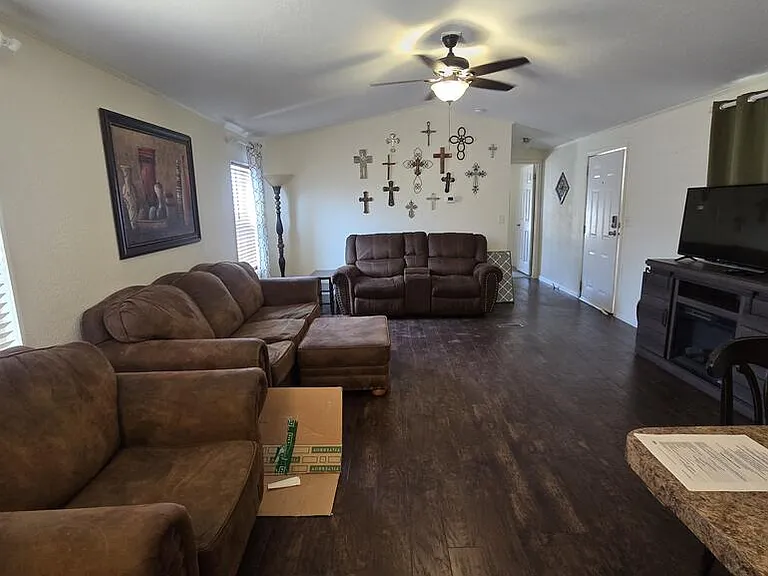 1320 N Fairgrounds Rd #104 — Photo 3