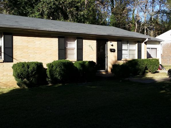 318 Blossom Dr