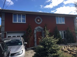 723 Willowbrook Rd, Staten Island, NY 10314