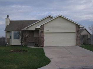 2040 N Ruger Cir, Andover, KS 67002