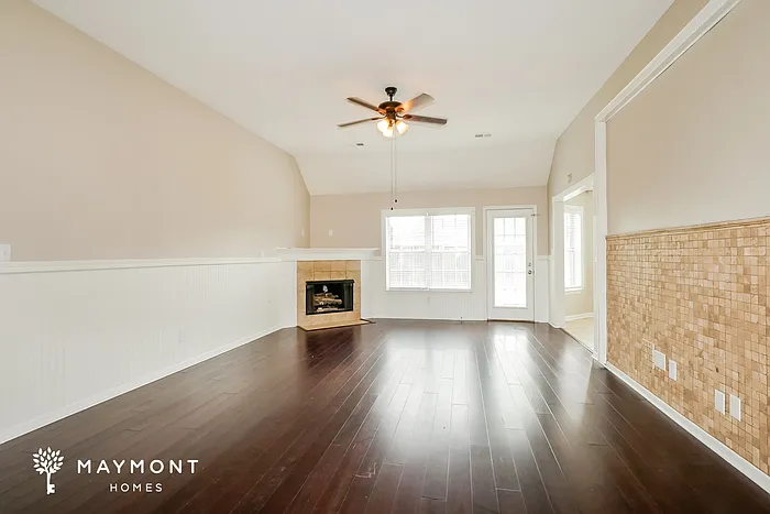 9048 Gavin Dr — Photo 5