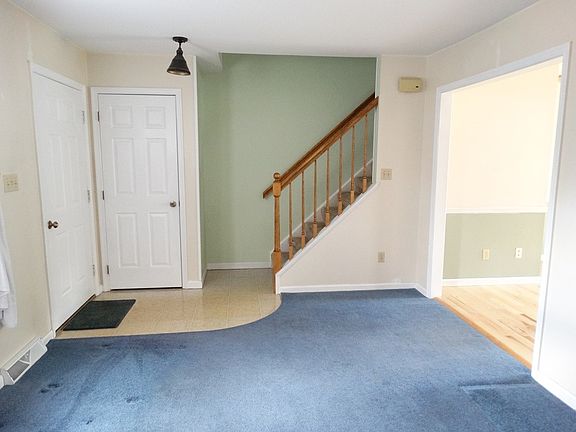 Entrance & Living Room
