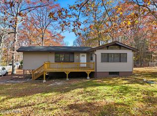 177 Stateway Dr, Milford, PA 18337