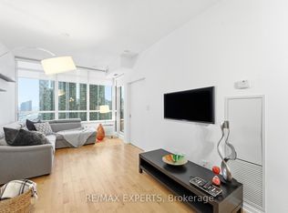 55 Bremner Blvd #2405, Toronto, ON M5J 0A6