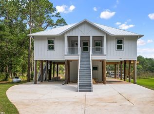 26398 Bayou Dr, Elberta, AL 36530