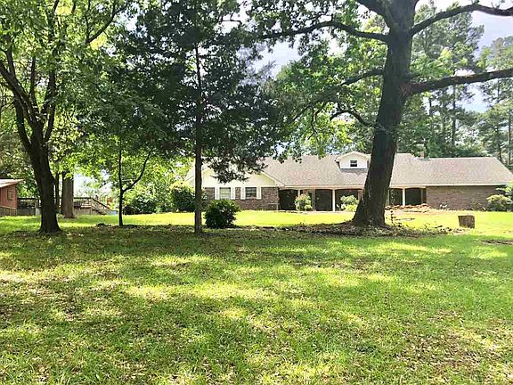 2nd image of 1102 Walker Dr