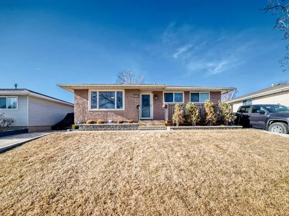 7139 E 18th St SE, Calgary, AB T2C 1K2