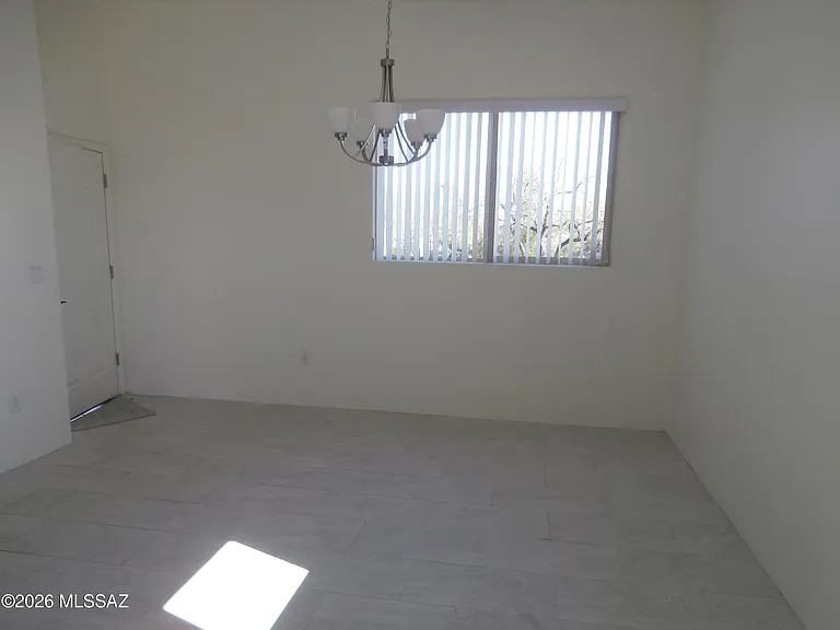 348 S Paseo Tierra — Photo 7