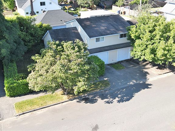 2nd image of 2704 N 10th St