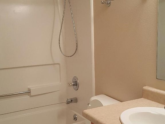 main bathroom_06062023