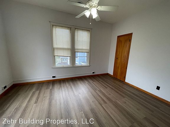 4th image of 515 1/2 Arch St Floor 2