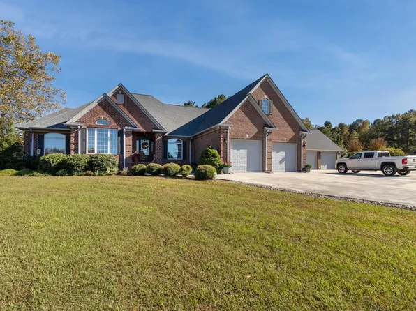 1420 Dawnville Rd NE, Dalton, GA 30721