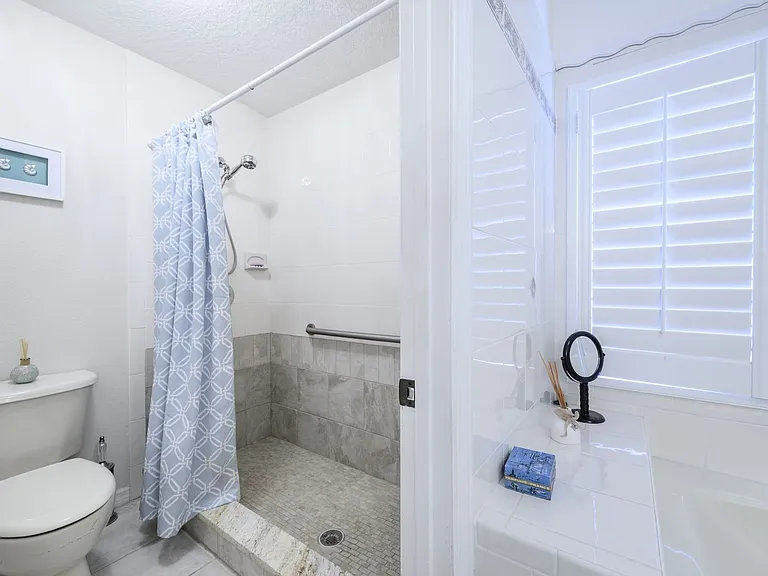 1477 Park Beach Cir #33 — Photo 51