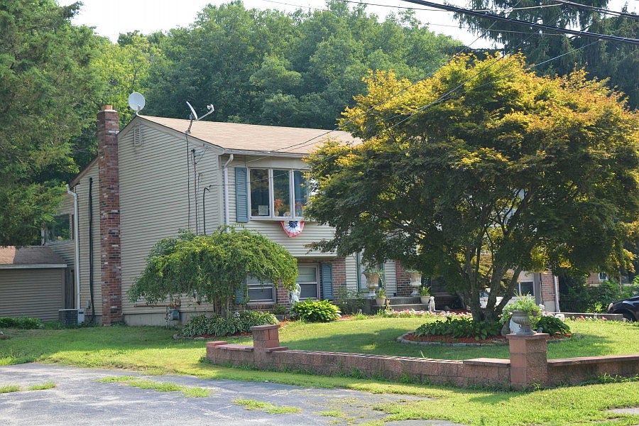 56 Tidewater Dr, Warwick, RI 02889 Zillow