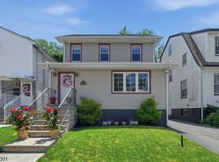 56 Essex Ave, Maplewood Twp., NJ 07040