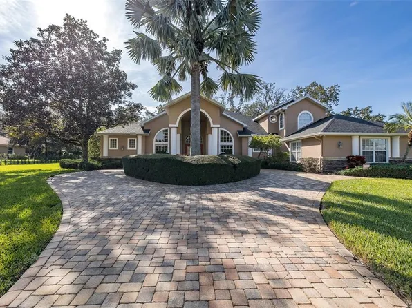 1226 Oak Meadow Point, New Port Richey, FL 34655