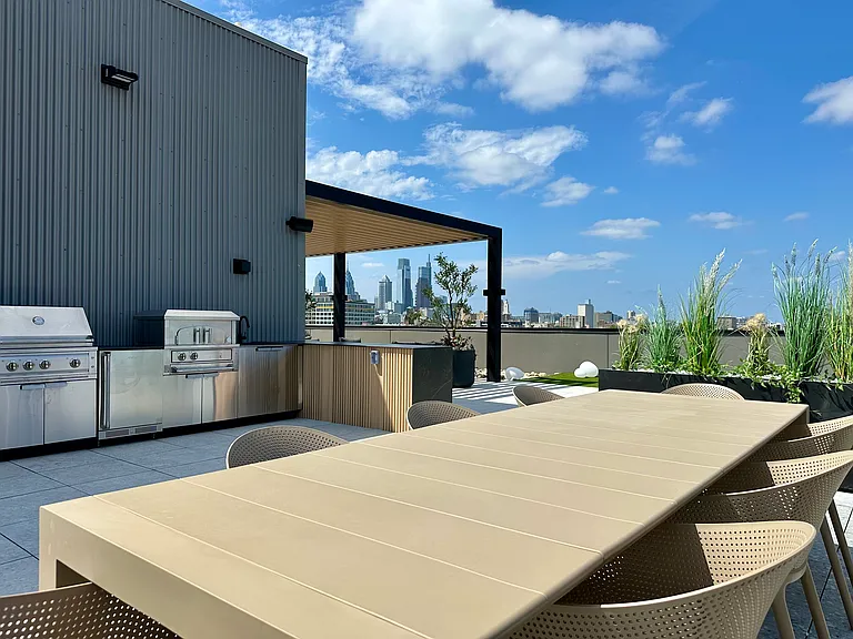 Roof Deck Dining Area