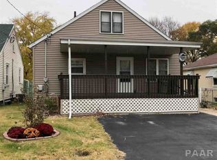 214 Crescent Ave, East Peoria, IL 61611