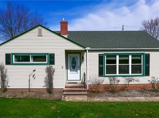 6105 Elmarge Dr, Independence, OH 44131