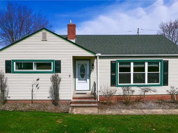 6105 Elmarge Dr, Independence, OH 44131