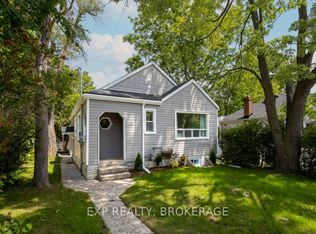 19 Scott St, Kingston, ON K7L1L3