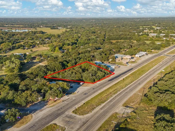 1917 W Highway 199, Azle, TX 76020