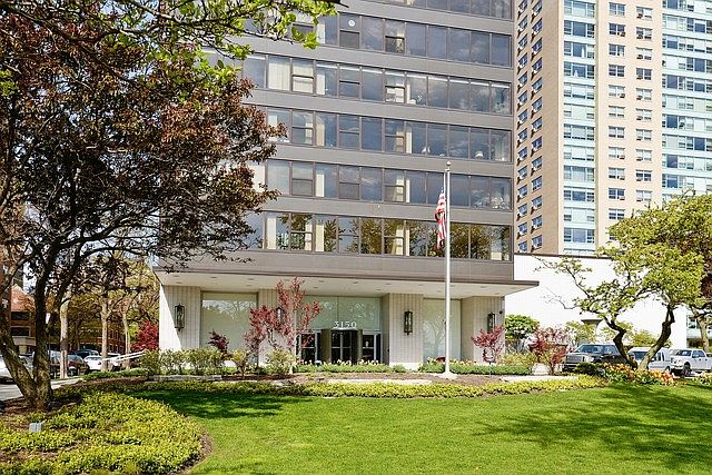1st image of 3150 N Lake Shore Dr APT 10A
