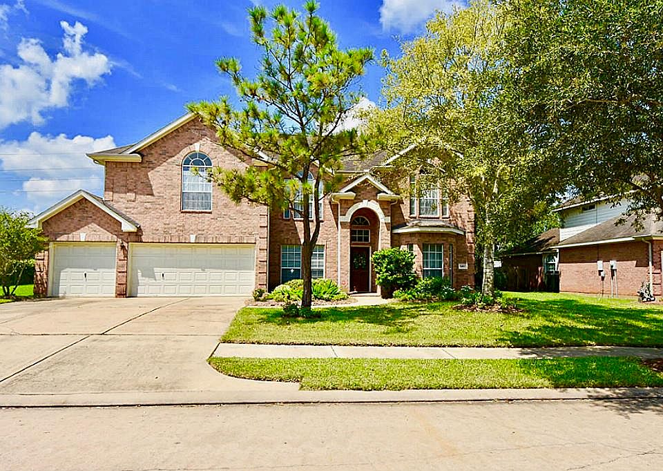 1st image of 1403 Pine Mills Dr