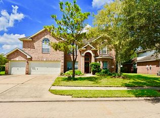 1403 Pine Mills Dr, Richmond, TX 77469