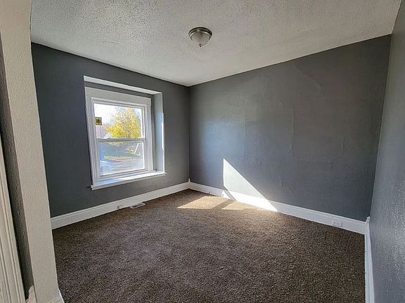4th image of 518 Sandusky St