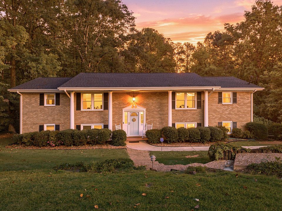 1st image of 503 Loveman Ln