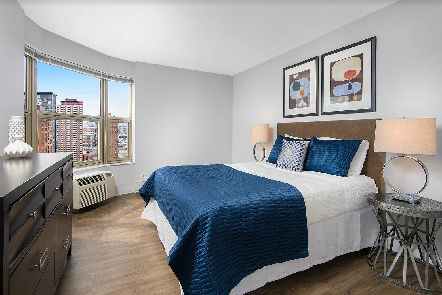 1 bed, 655 sqft, $2,591 — Photo 4