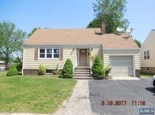 150 Lakeview Ave, Little Ferry, NJ 07643