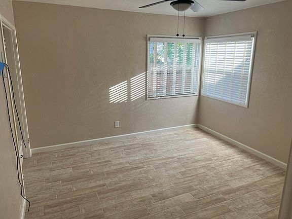 4th image of 816 S Hutchins St #B