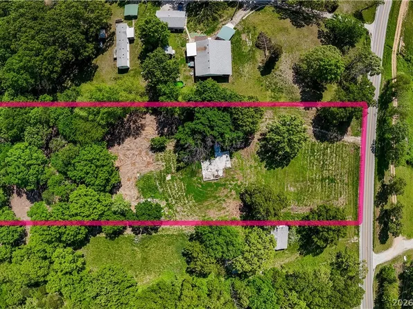 30835 Highway 7, Edwards, MO 65326