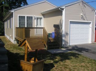11 Pavilion Ave, Cranston, RI 02920
