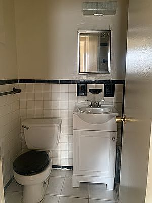 4th image of 665 Thwaites Pl APT 6L