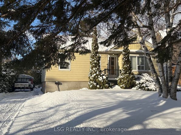 38 Darlington Blvd, Clarington, ON L1E 2J7