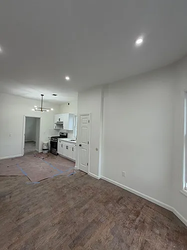 1 Hillyer St Photo 1